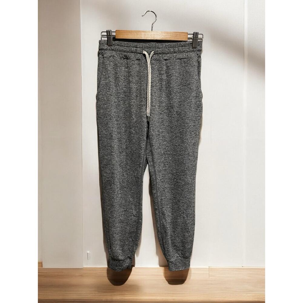 Vuori Women’s Heather Gray Performance Dreamknit Joggers Size XS